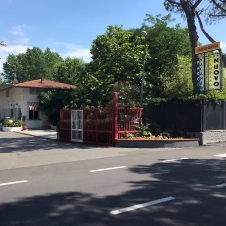 Nuovo *